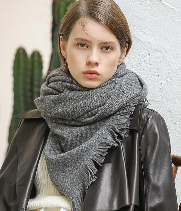 Fringed Cashmere Muffler
