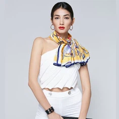 Square Scarve with Popular Design
