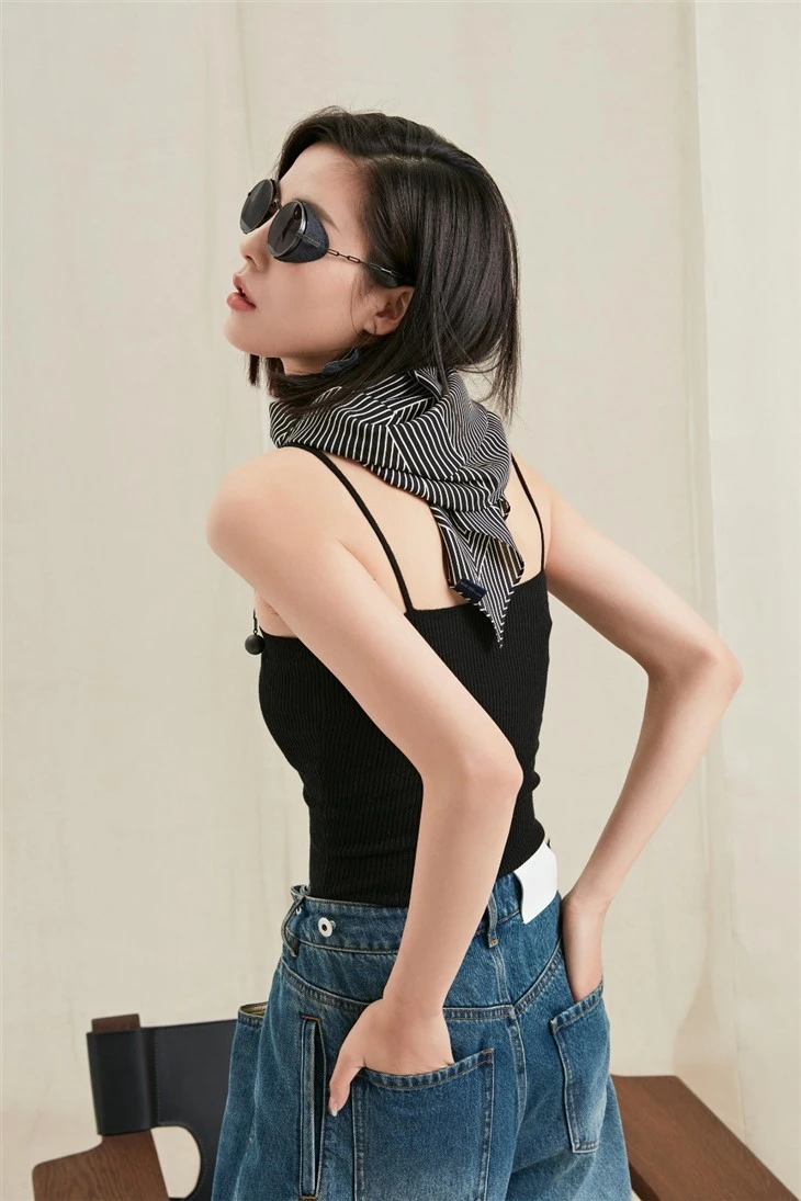4.silk Head Scarf